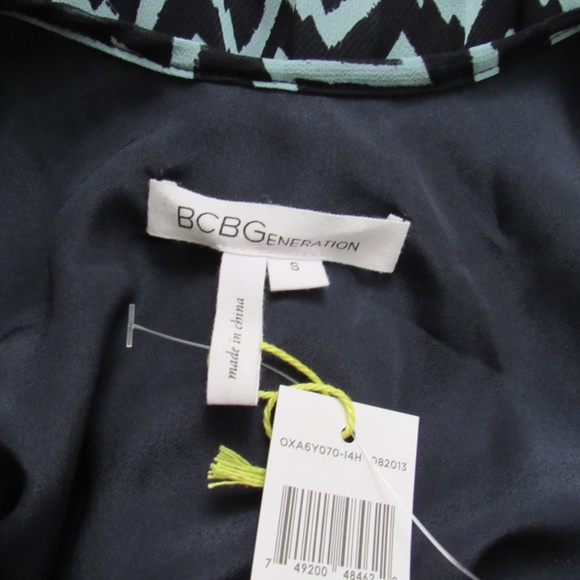 BCBGENERATION Chevron Spaghetti Adjustable Strap Cocktail Party Dress - Picture 3 of 3